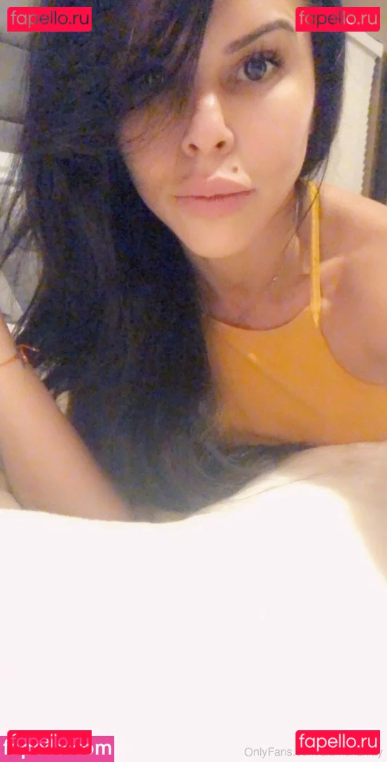 Diamond Kitty Onlyfans Photo Gallery 