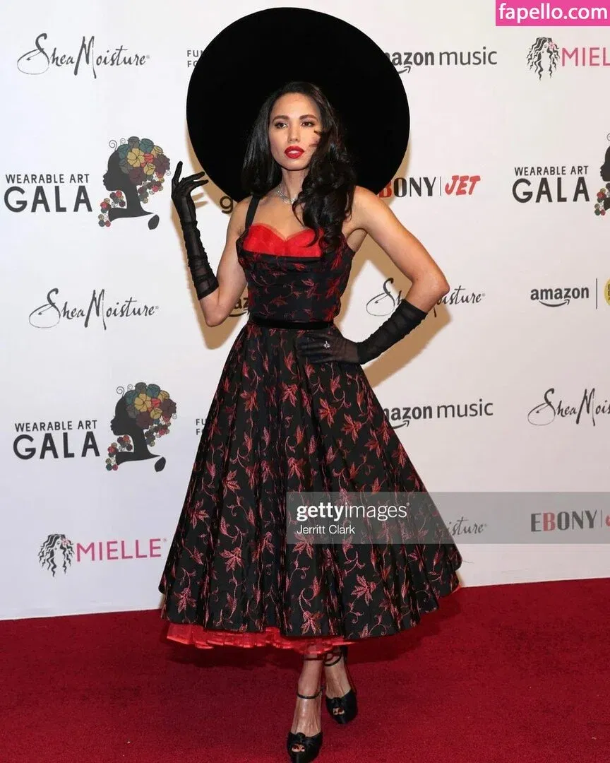 Jurnee Smollett Onlyfans Photo Gallery 