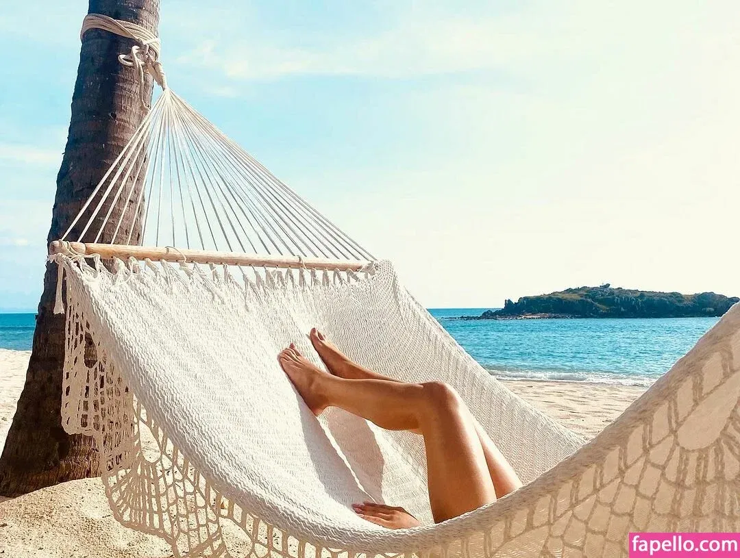 Jurnee Smollett Onlyfans Photo Gallery 