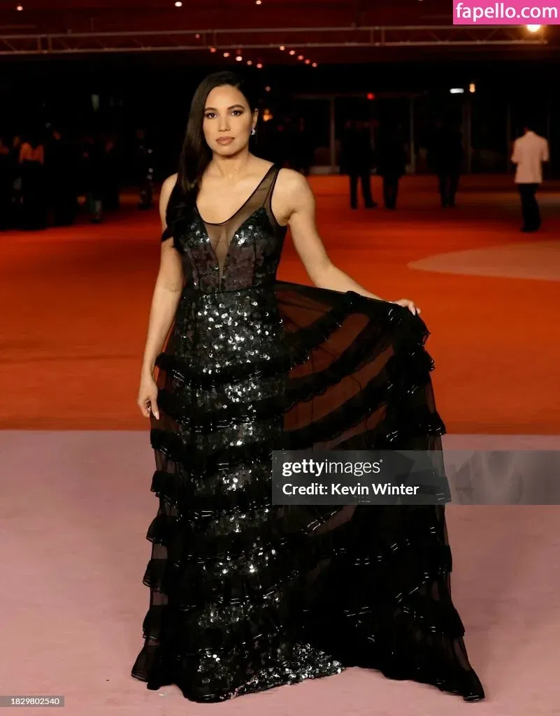 Jurnee Smollett Onlyfans Photo Gallery 