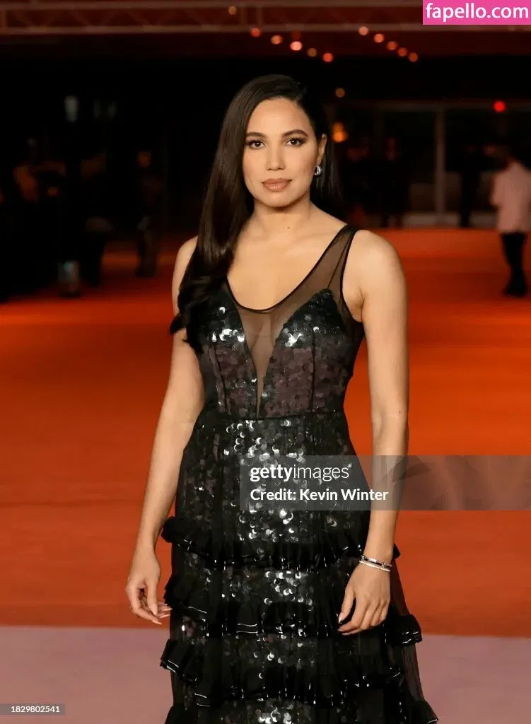 Jurnee Smollett Onlyfans Photo Gallery 
