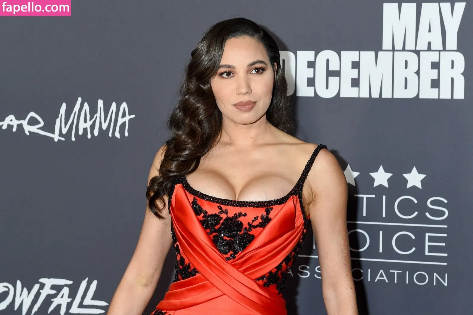 Jurnee Smollett Onlyfans Photo Gallery 