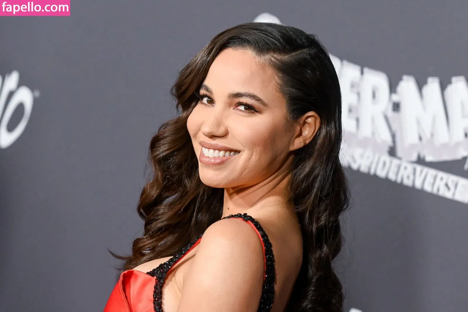 Jurnee Smollett Onlyfans Photo Gallery 