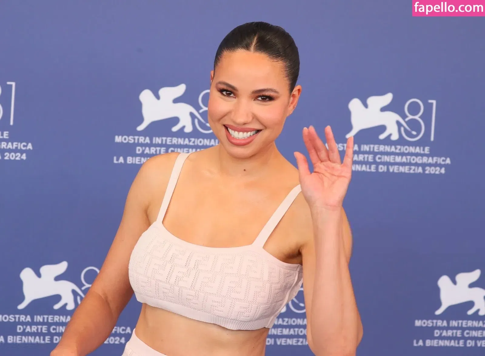 Jurnee Smollett Onlyfans Photo Gallery 