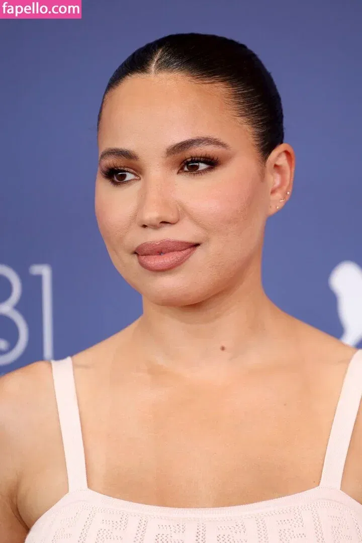 Jurnee Smollett Onlyfans Photo Gallery 