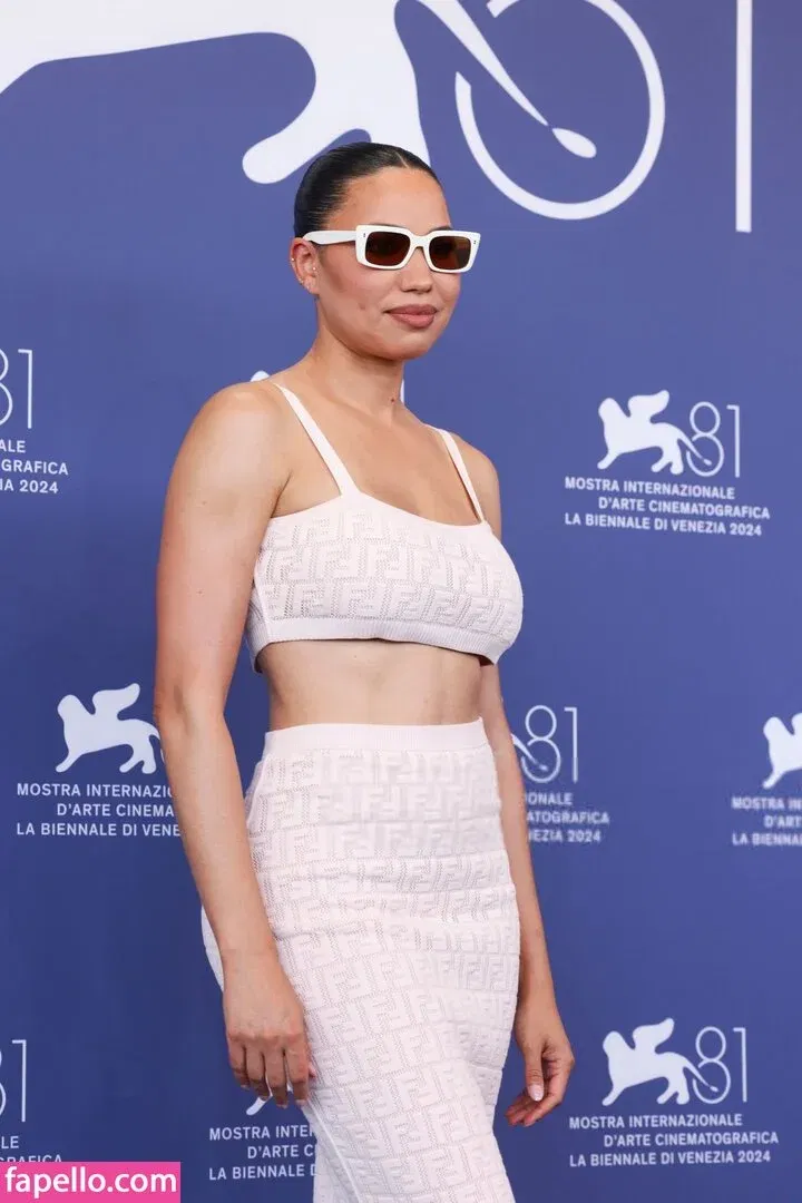 Jurnee Smollett Onlyfans Photo Gallery 