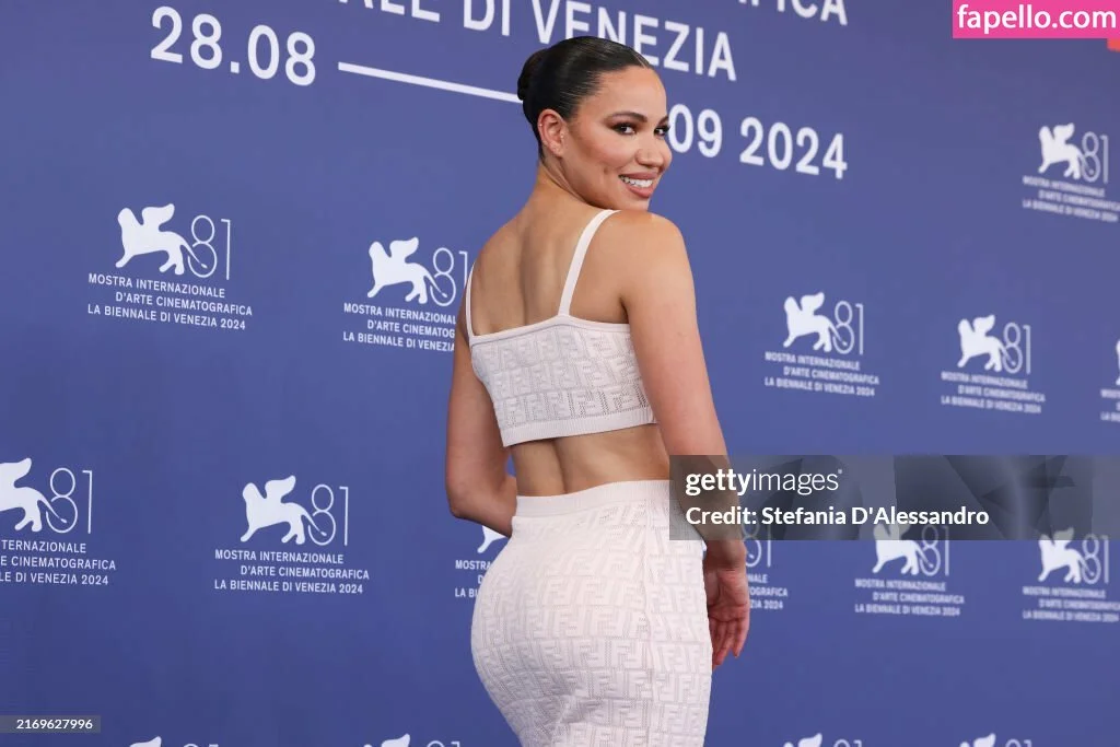 Jurnee Smollett Onlyfans Photo Gallery 