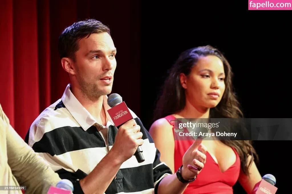 Jurnee Smollett Onlyfans Photo Gallery 