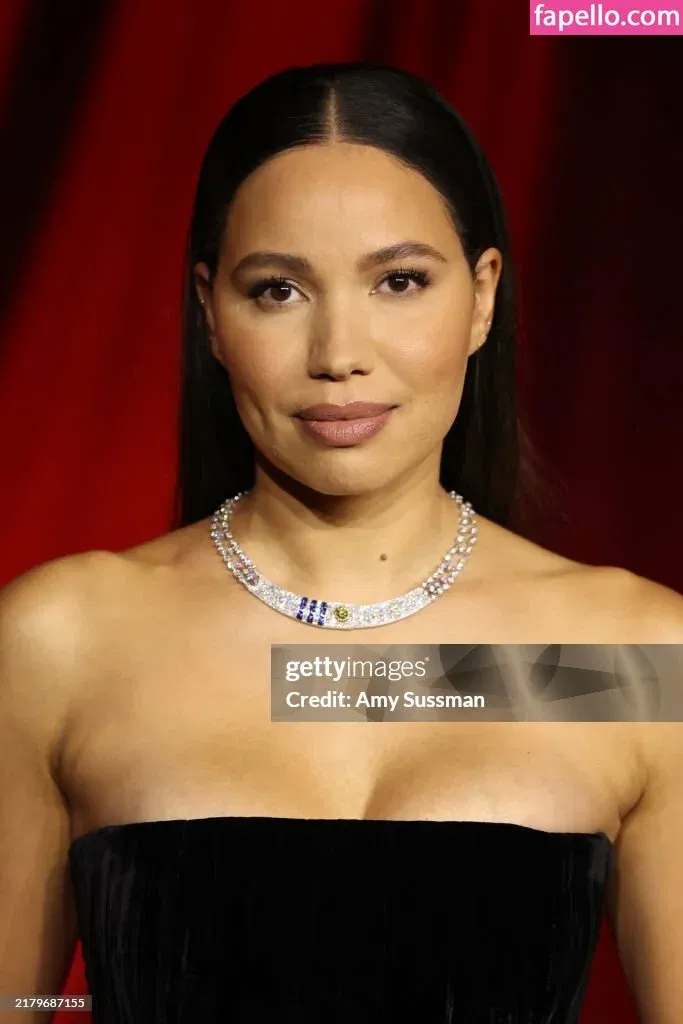 Jurnee Smollett Onlyfans Photo Gallery 