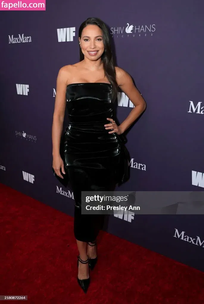 Jurnee Smollett Onlyfans Photo Gallery 