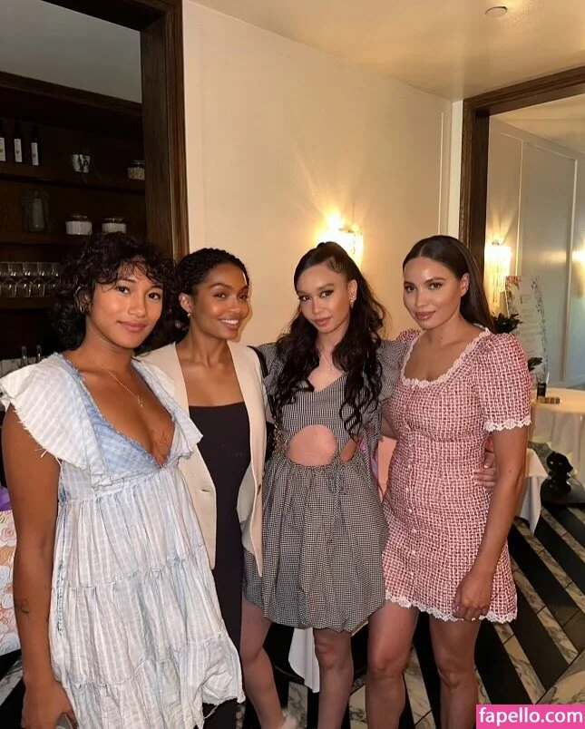 Jurnee Smollett Onlyfans Photo Gallery 