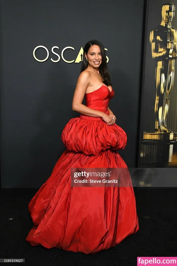 Jurnee Smollett Onlyfans Photo Gallery 