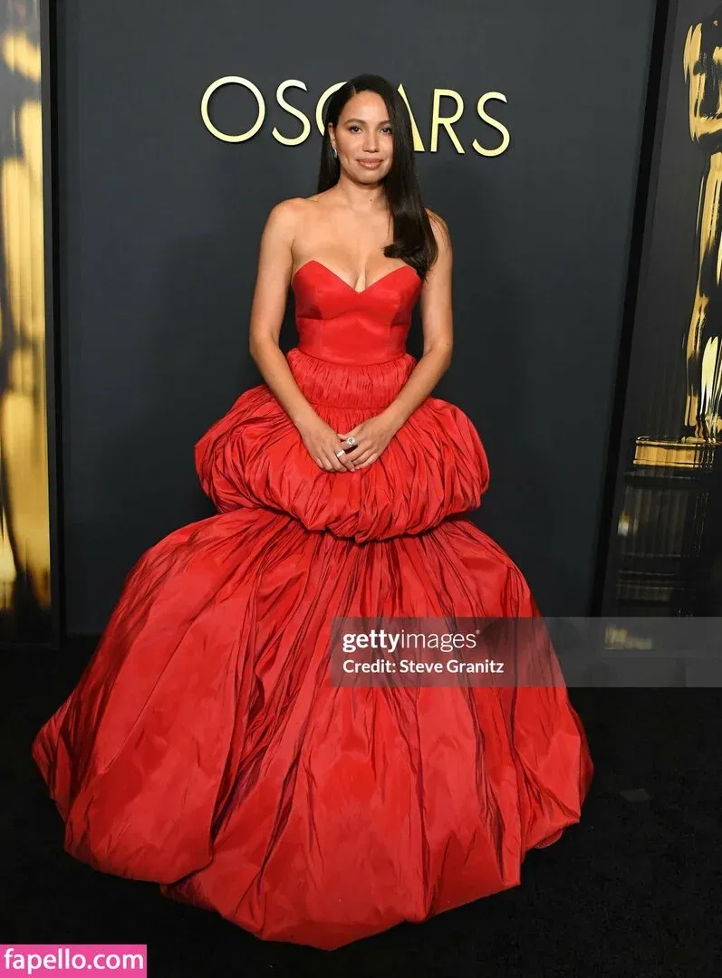 Jurnee Smollett Onlyfans Photo Gallery 