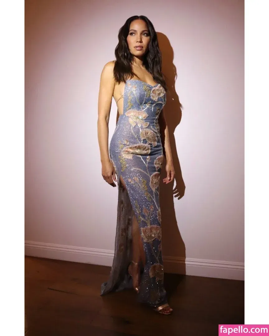Jurnee Smollett Onlyfans Photo Gallery 