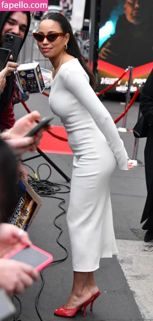 Jurnee Smollett Onlyfans Photo Gallery 