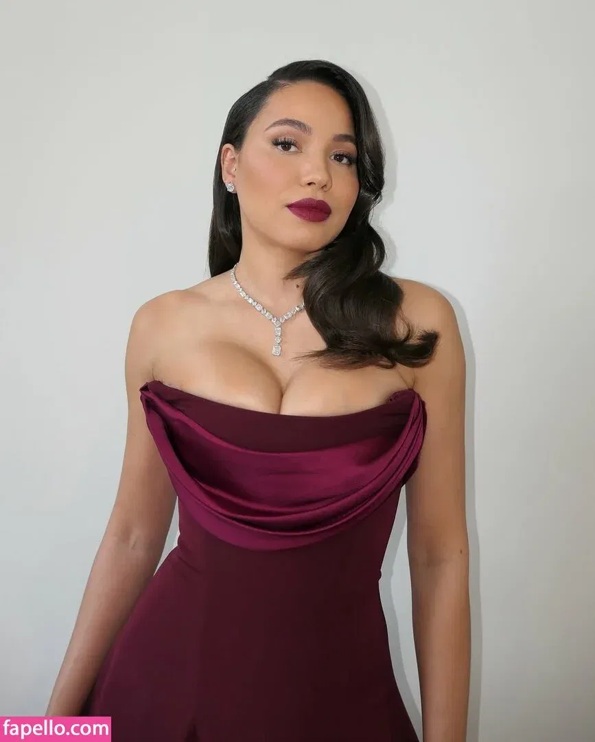 Jurnee Smollett Onlyfans Photo Gallery 