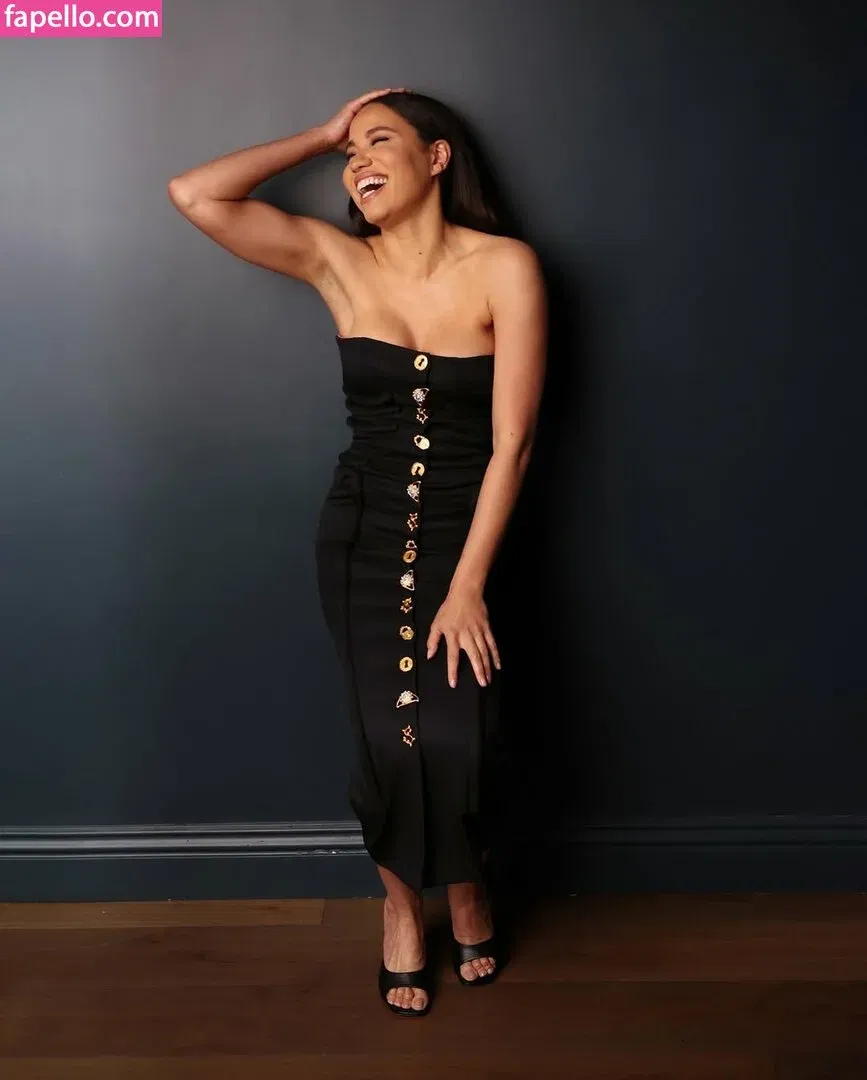 Jurnee Smollett Onlyfans Photo Gallery 