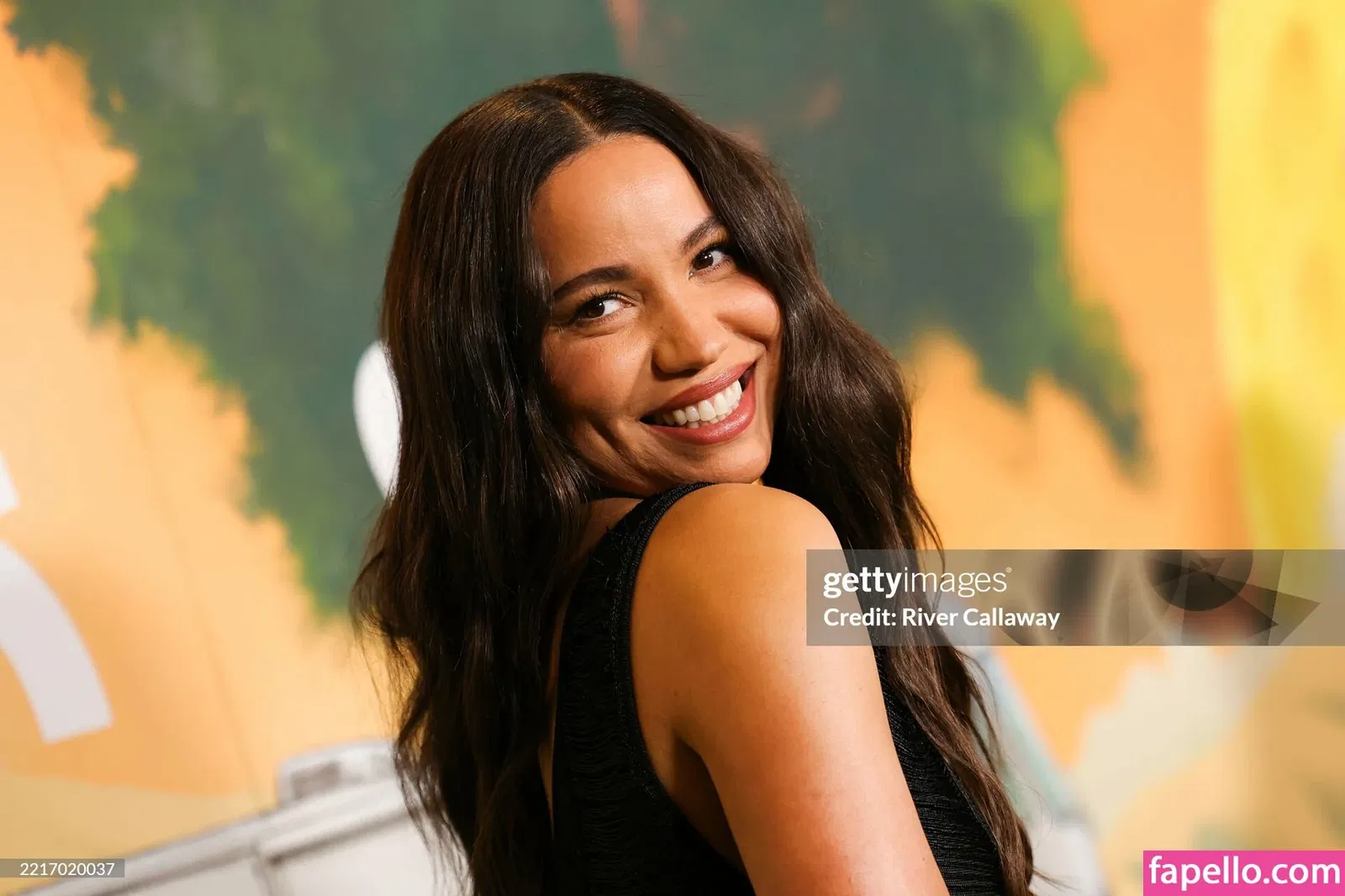 Jurnee Smollett Onlyfans Photo Gallery 