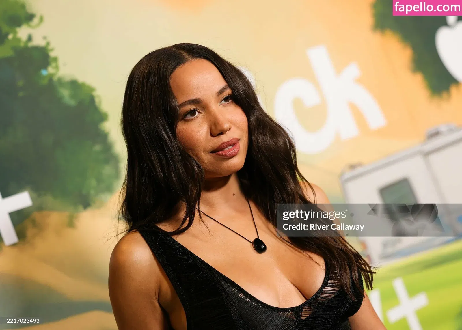 Jurnee Smollett Onlyfans Photo Gallery 