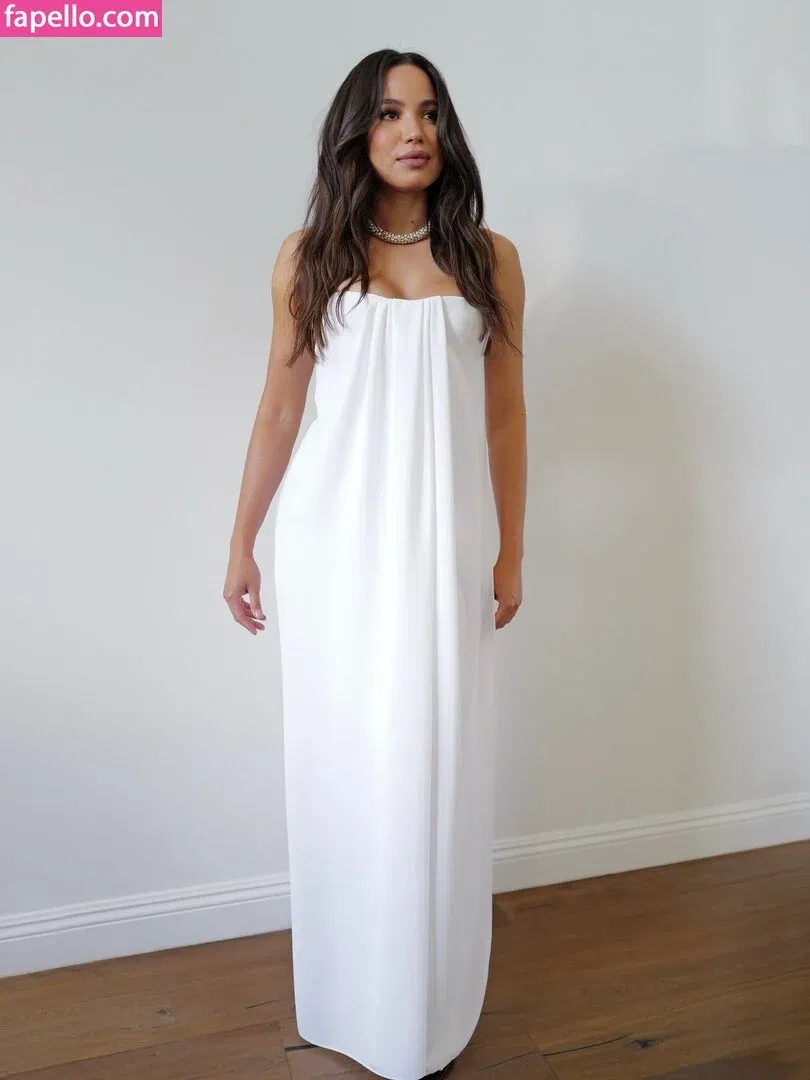 Jurnee Smollett Onlyfans Photo Gallery 