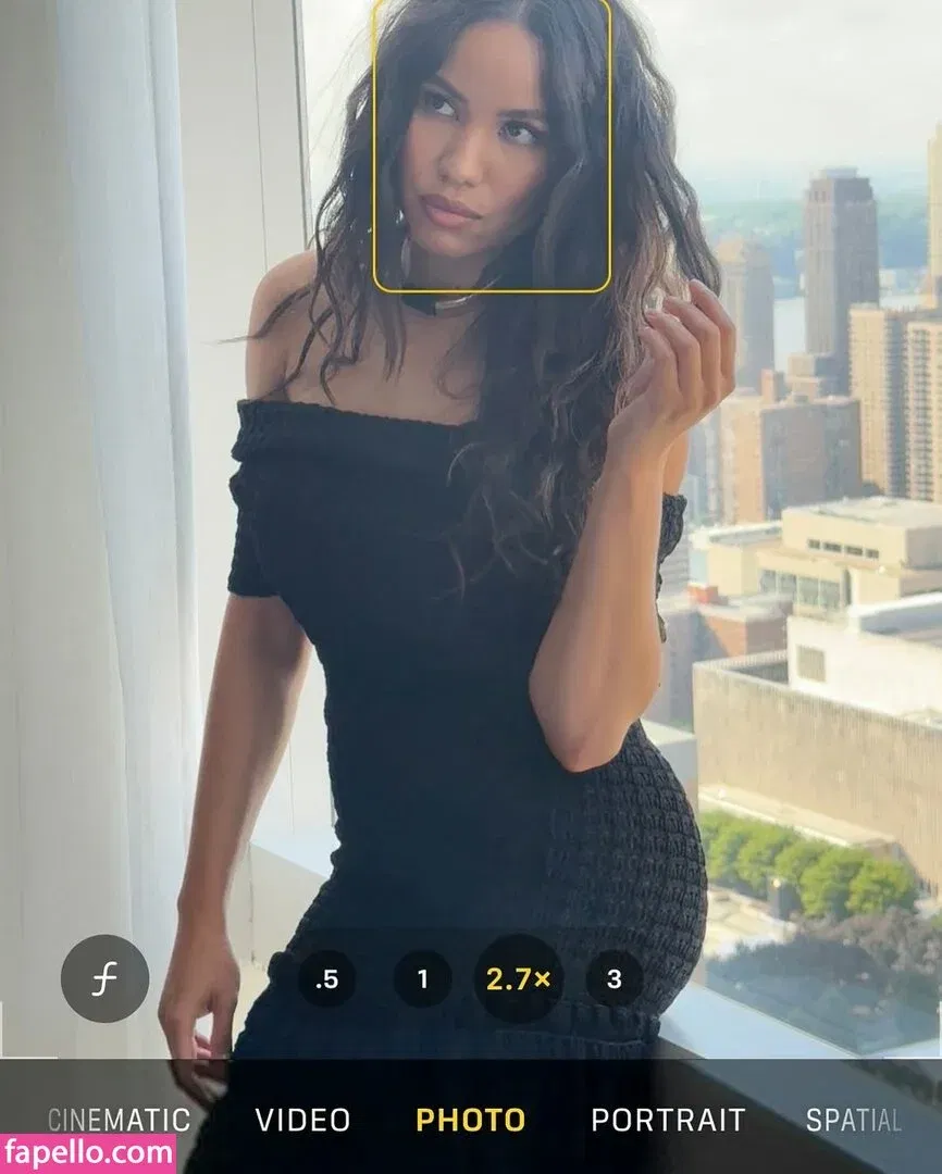 Jurnee Smollett Onlyfans Photo Gallery 