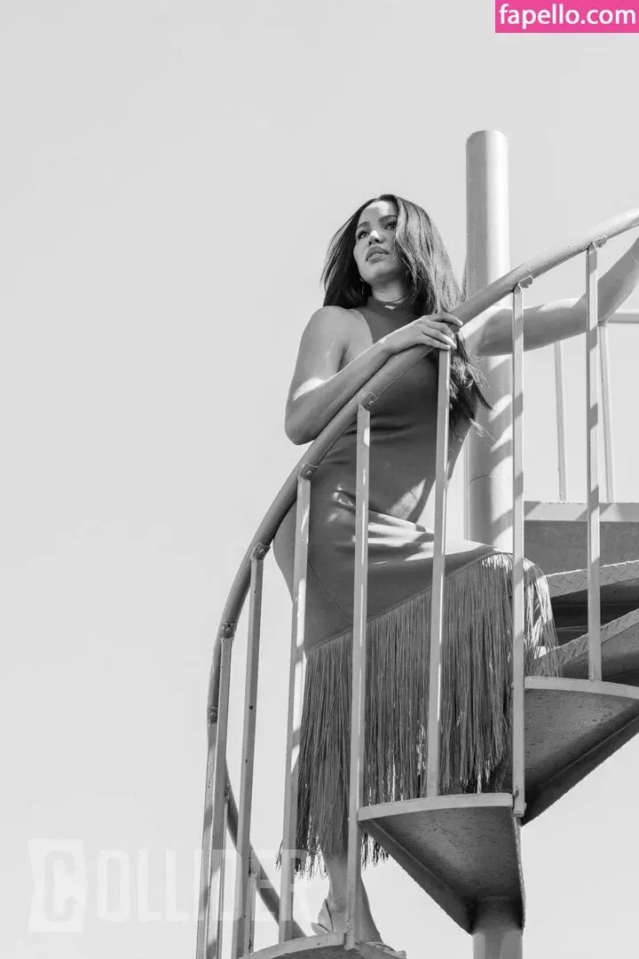 Jurnee Smollett Onlyfans Photo Gallery 