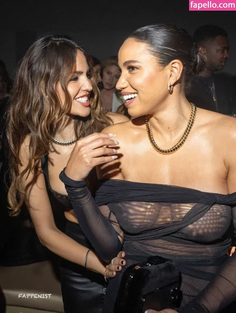 Jurnee Smollett Onlyfans Photo Gallery 