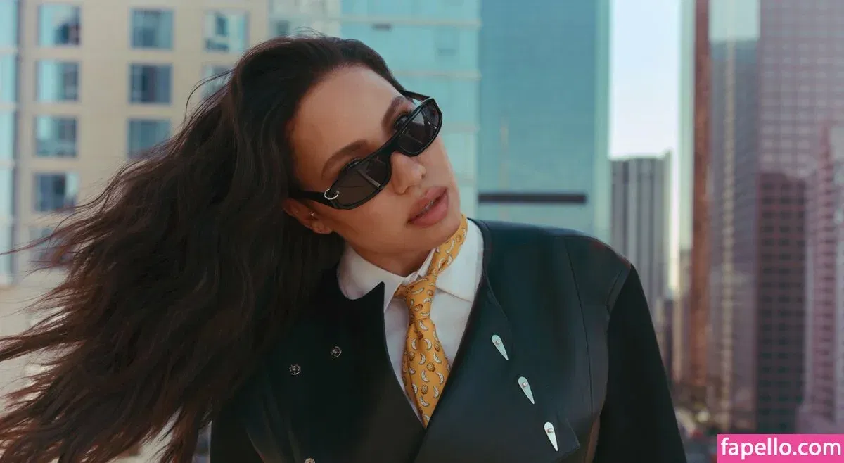 Jurnee Smollett Onlyfans Photo Gallery 