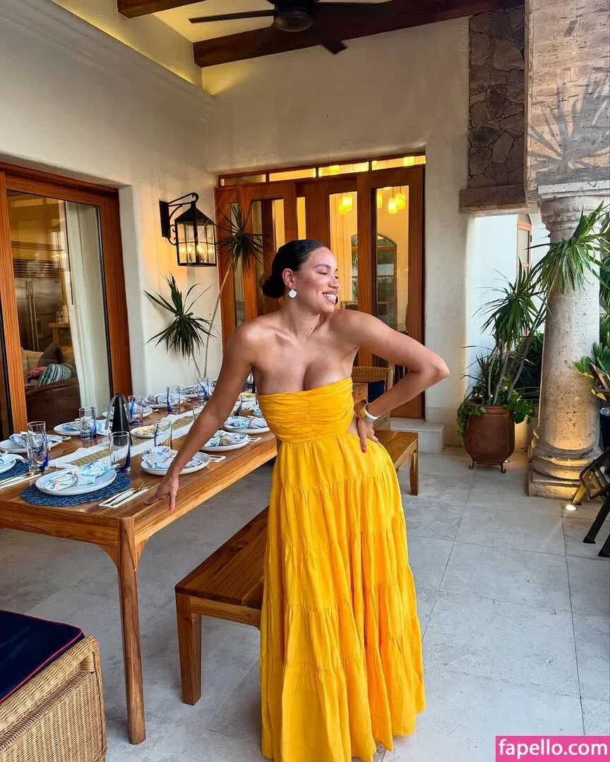 Jurnee Smollett Onlyfans Photo Gallery 