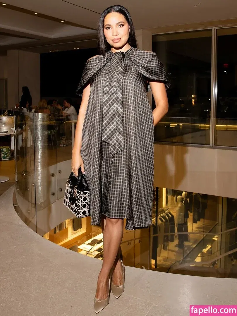 Jurnee Smollett Onlyfans Photo Gallery 