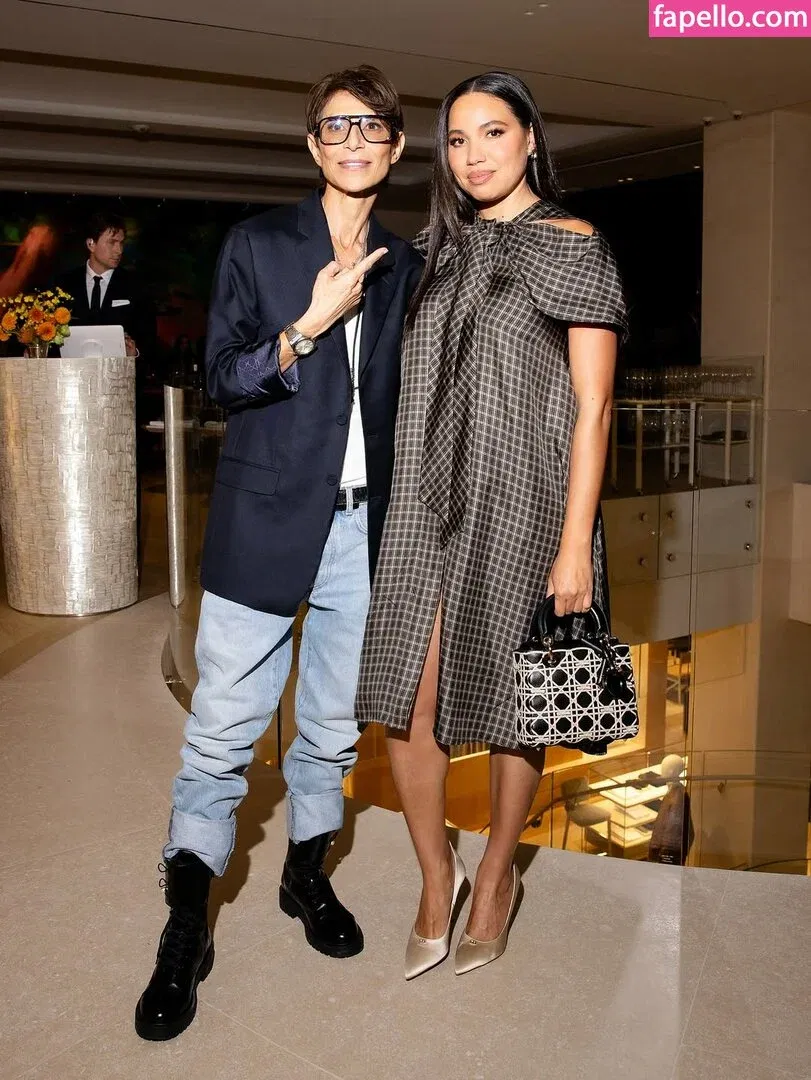 Jurnee Smollett Onlyfans Photo Gallery 