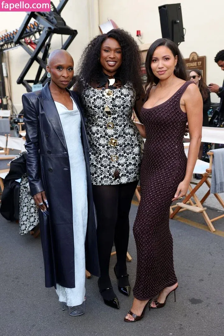 Jurnee Smollett Onlyfans Photo Gallery 