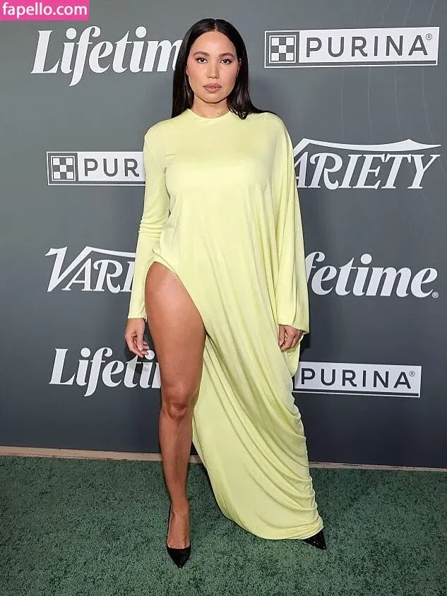 Jurnee Smollett Onlyfans Photo Gallery 