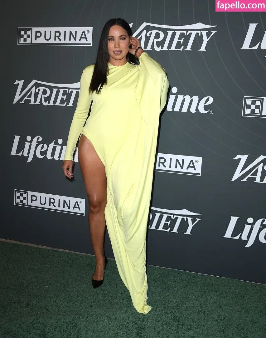 Jurnee Smollett Onlyfans Photo Gallery 