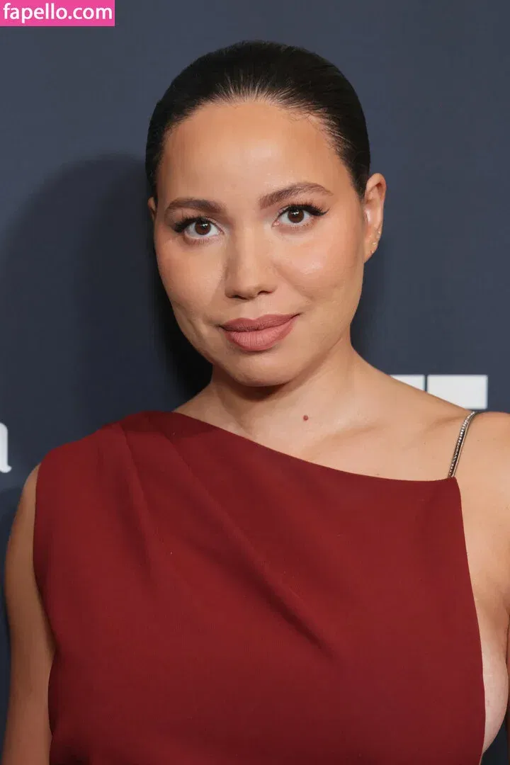 Jurnee Smollett Onlyfans Photo Gallery 