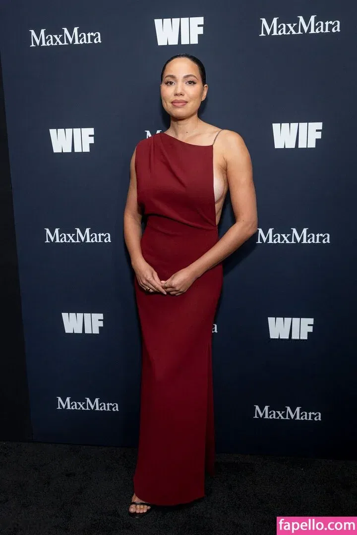 Jurnee Smollett Onlyfans Photo Gallery 
