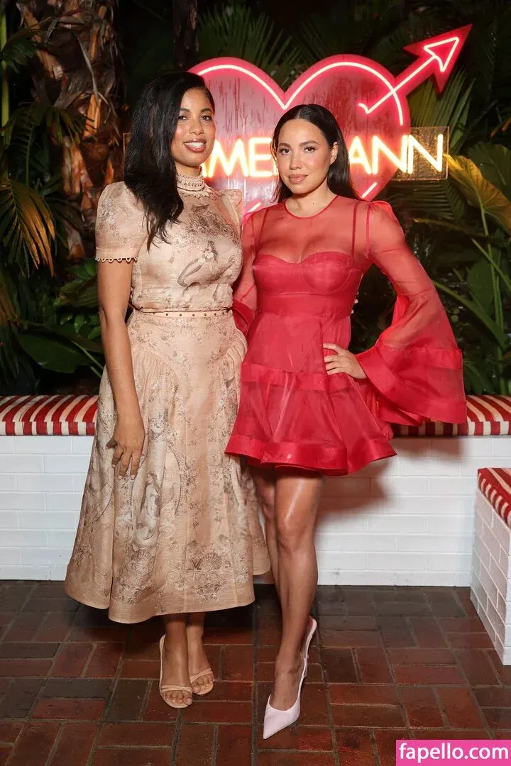 Jurnee Smollett Onlyfans Photo Gallery 