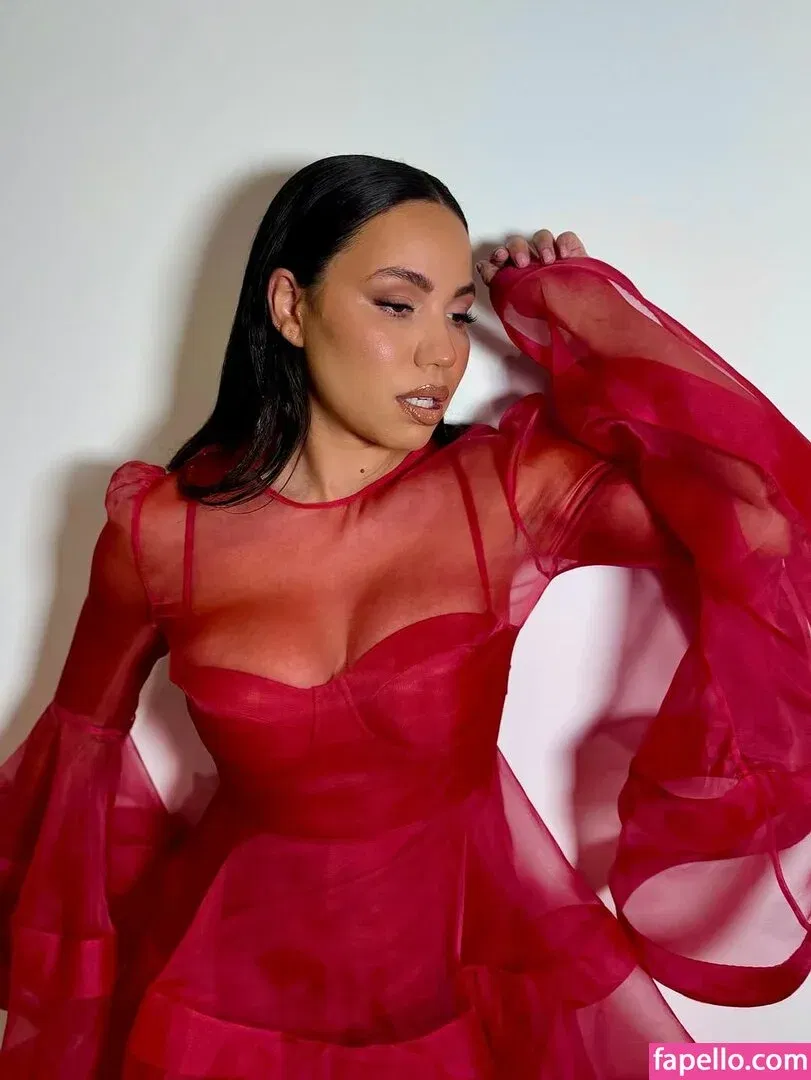 Jurnee Smollett Onlyfans Photo Gallery 