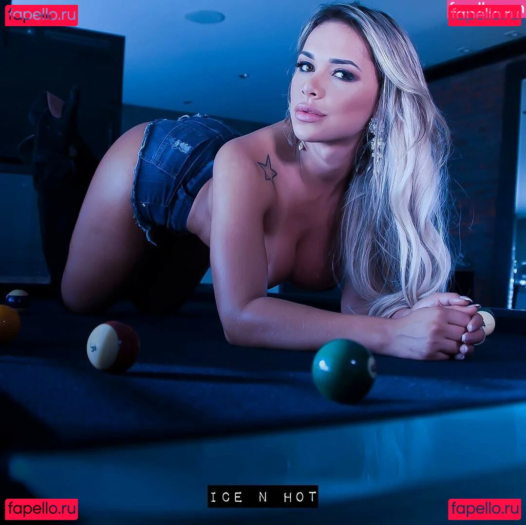 Rafaela Ravena Onlyfans Photo Gallery 