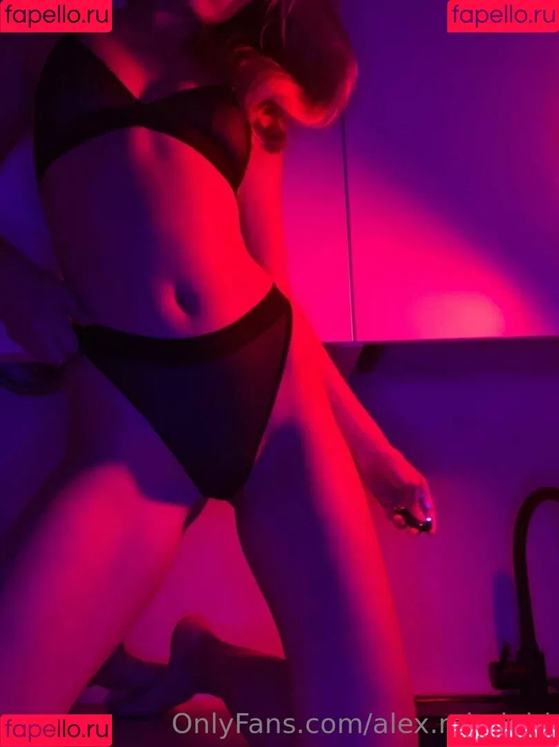 alex.rebelgirl Onlyfans Photo Gallery 