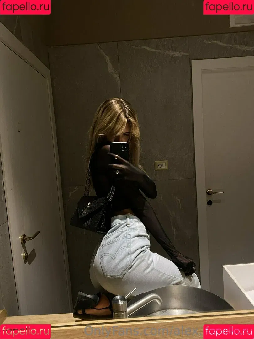 alex.rebelgirl Onlyfans Photo Gallery 