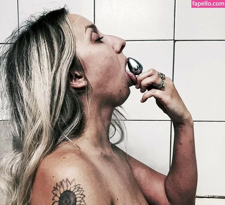 daddymommy69 Onlyfans Photo Gallery 