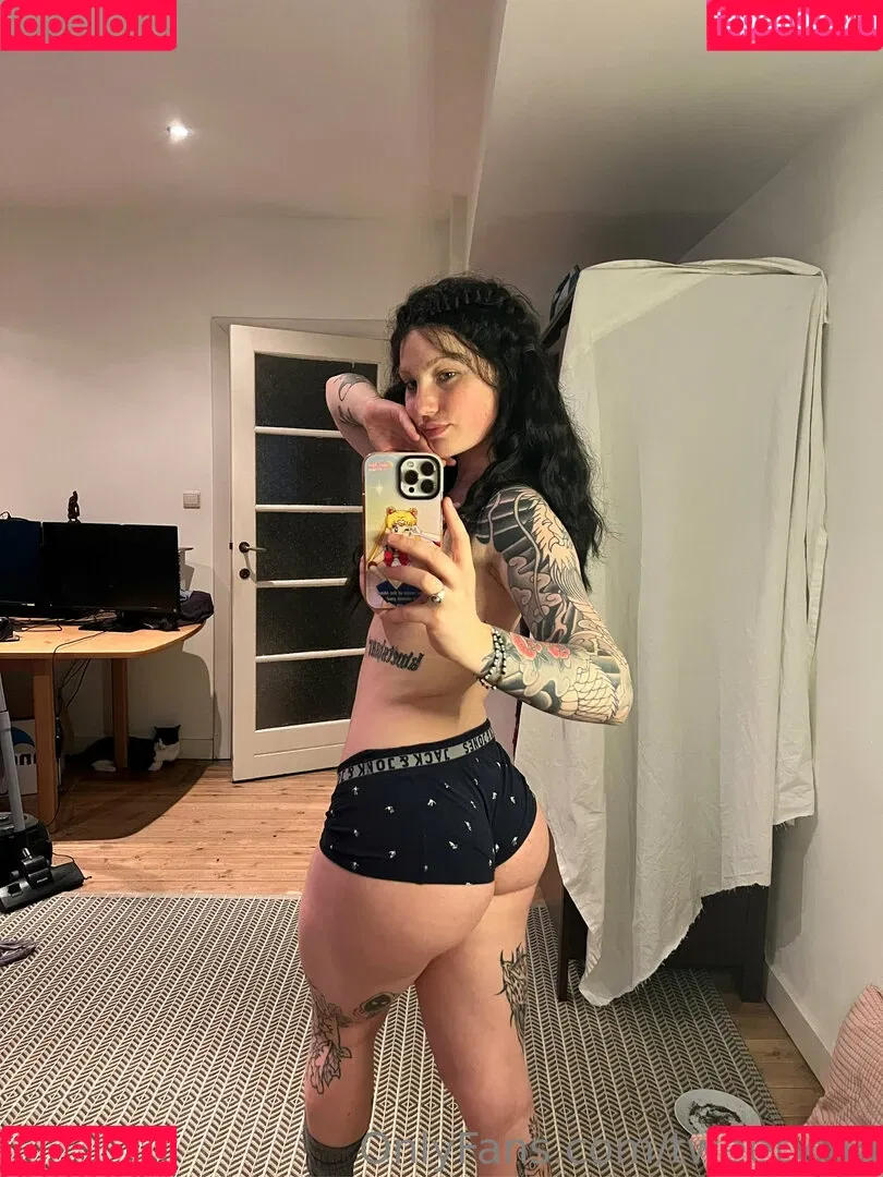 tweetylau Onlyfans Photo Gallery 