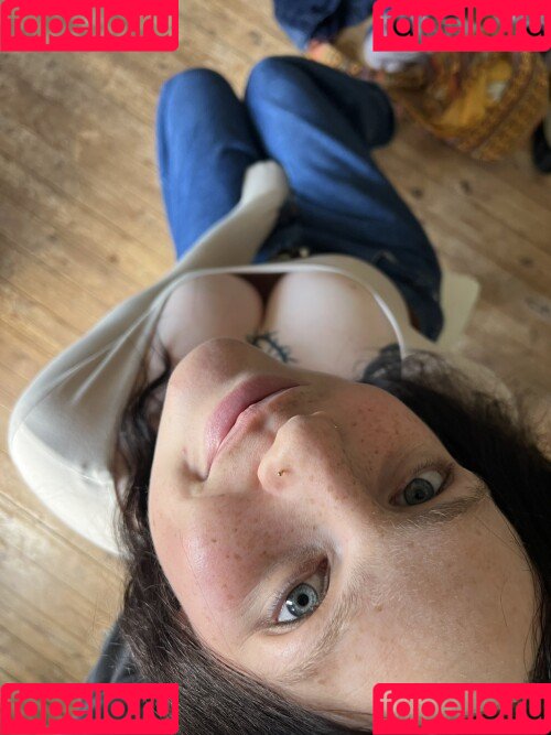 tweetylau Onlyfans Photo Gallery 