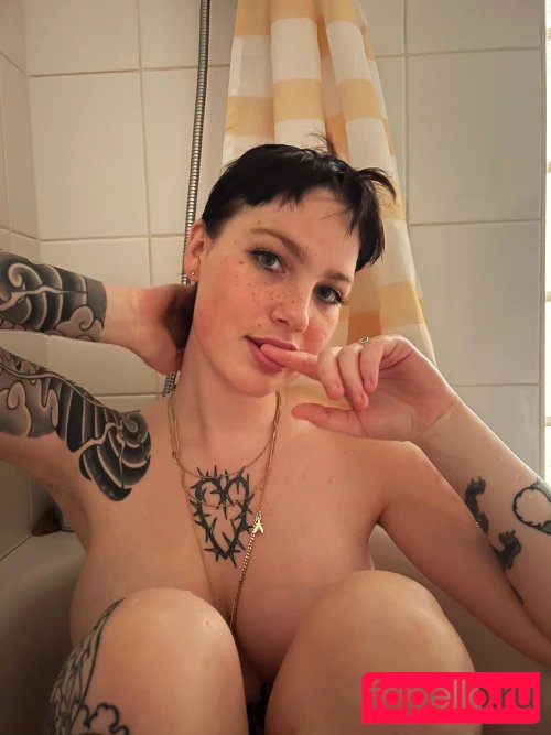 tweetylau Onlyfans Photo Gallery 