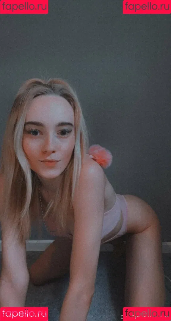 courtneyriverss Onlyfans Photo Gallery 