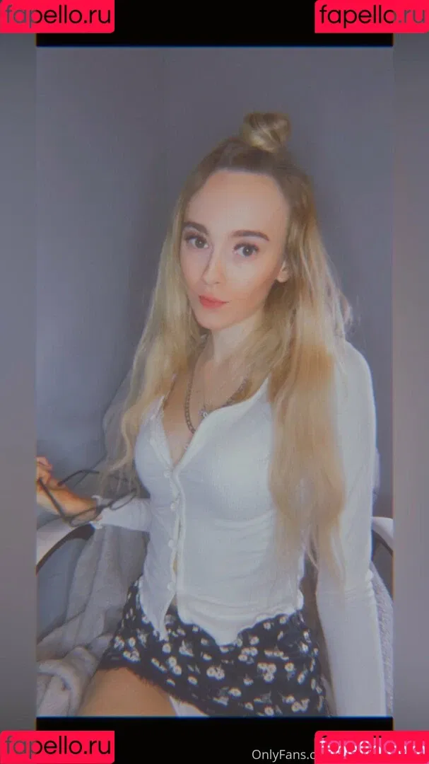courtneyriverss Onlyfans Photo Gallery 