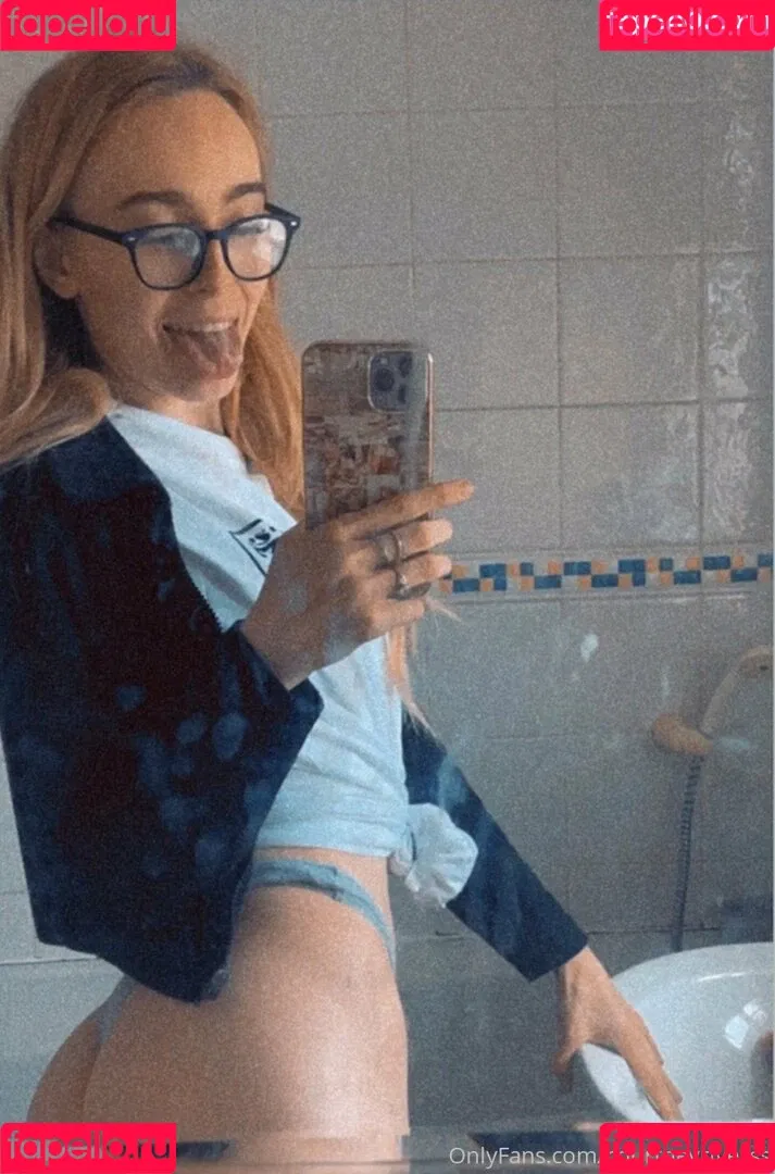 courtneyriverss Onlyfans Photo Gallery 