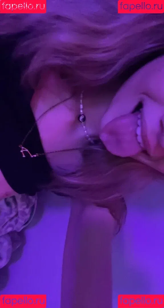 slankemow Onlyfans Photo Gallery 