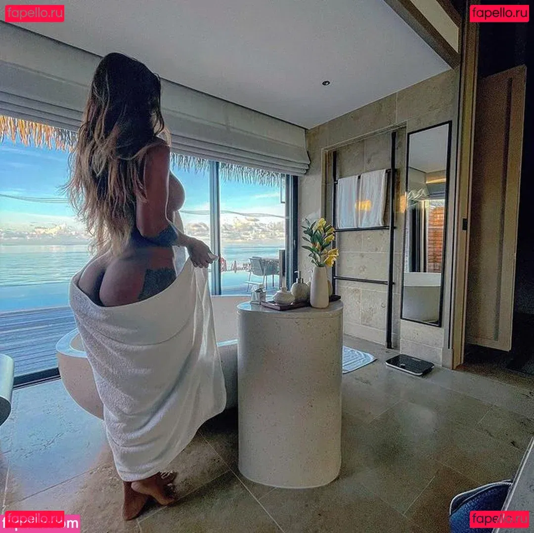 sepidehp Onlyfans Photo Gallery 